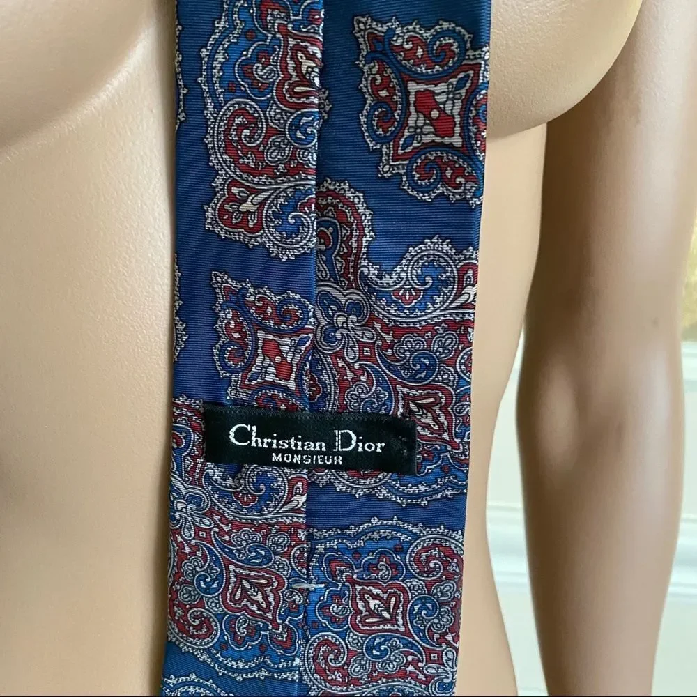 Christian Dior blue print silk tie